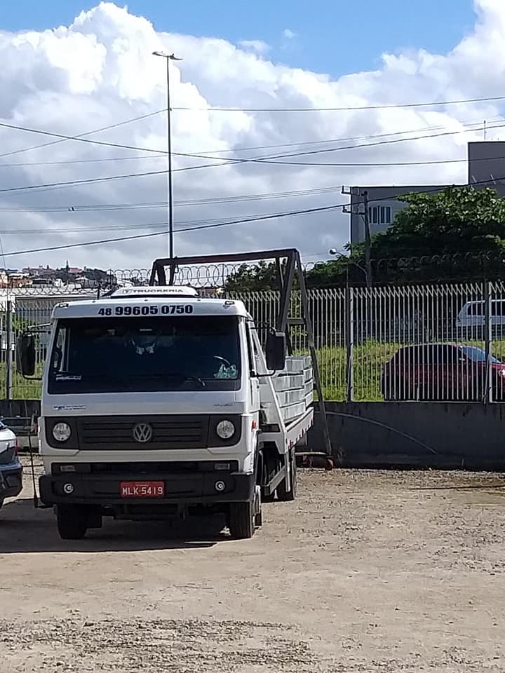Vitor Silva Transportes Rodoviários e Náuticos | Serviço Especializado | Guincho 24 Horas